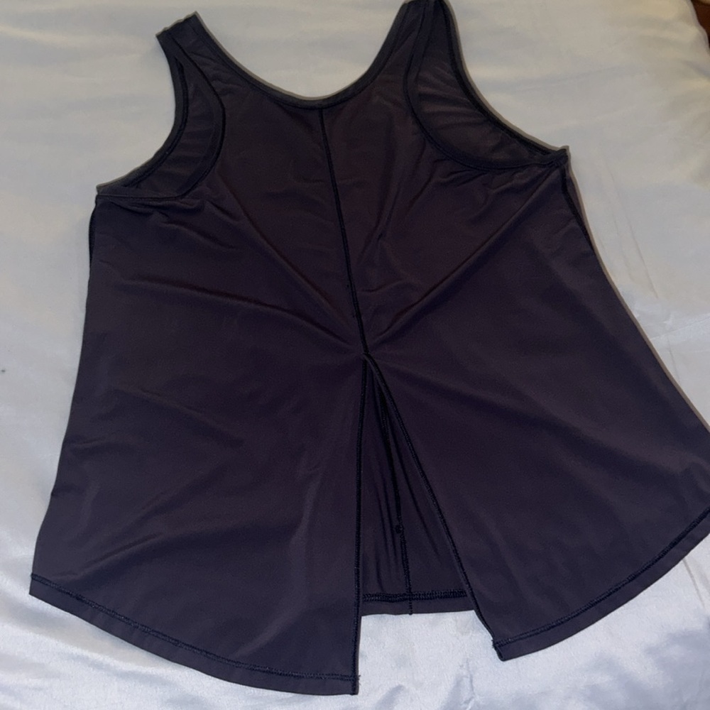 Lululemon Sculpt Tank - Picture 6 of 9